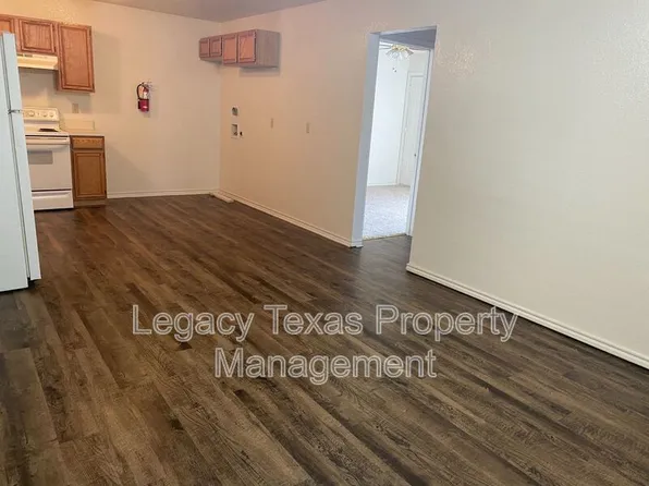 1110 Williams Ave, Cleburne, TX