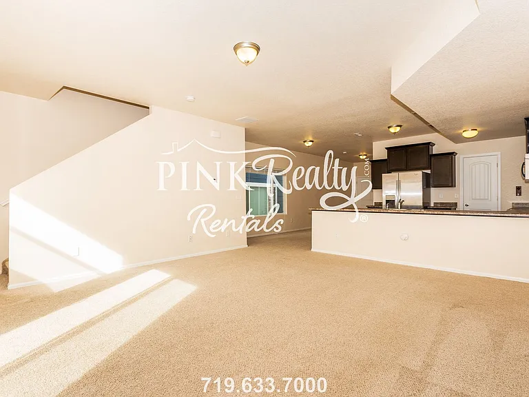 2325 Washo Cir — Photo 14