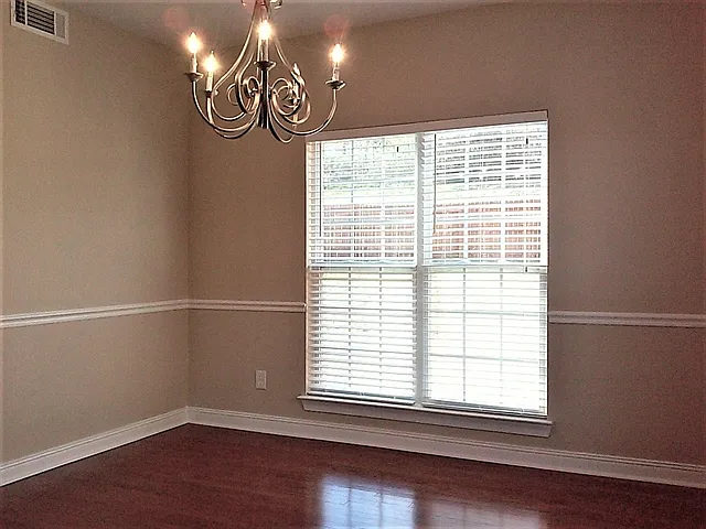 3 bed, 3.5 bath, 1700 sqft, $2,680 — Photo 3