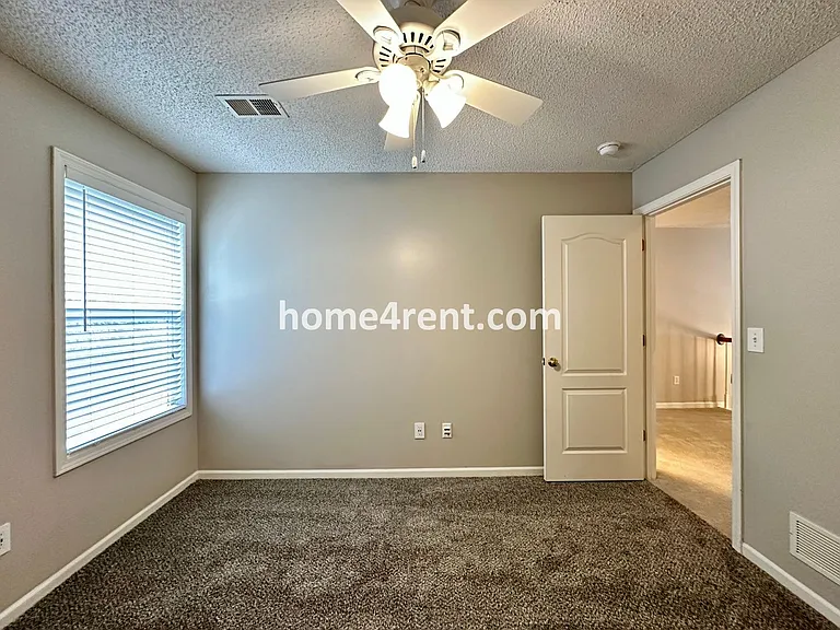 17825 W 160th St — Photo 41