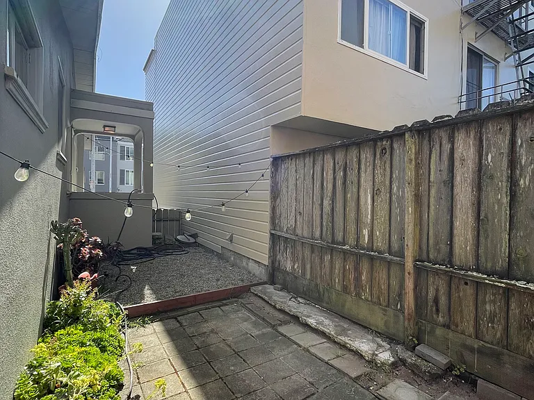 1803 9th Ave — Photo 7