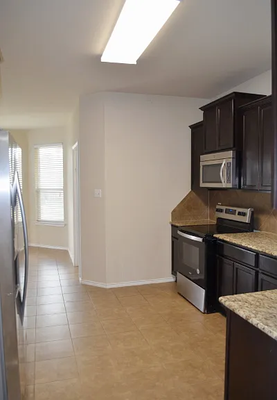 4808 Green Meadow St — Photo 9