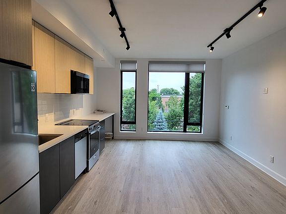 4th image of 444 Bronson Ave #995489