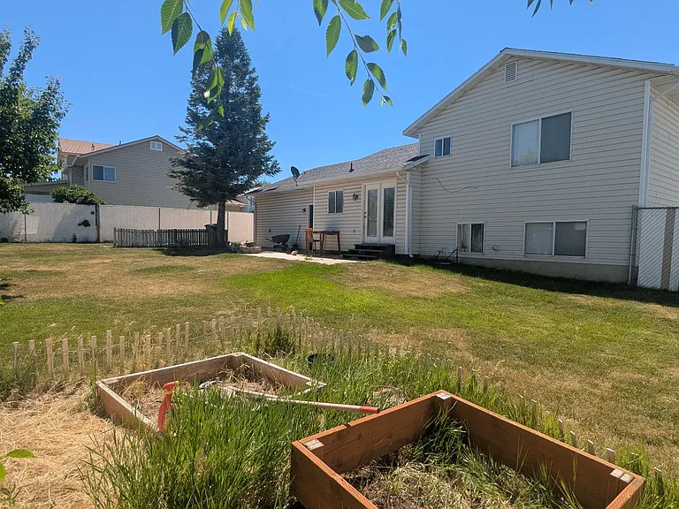 1188 W 1700 N — Photo 16