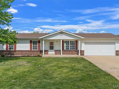 907 Westbrook Dr, Warrenton, MO, 63383