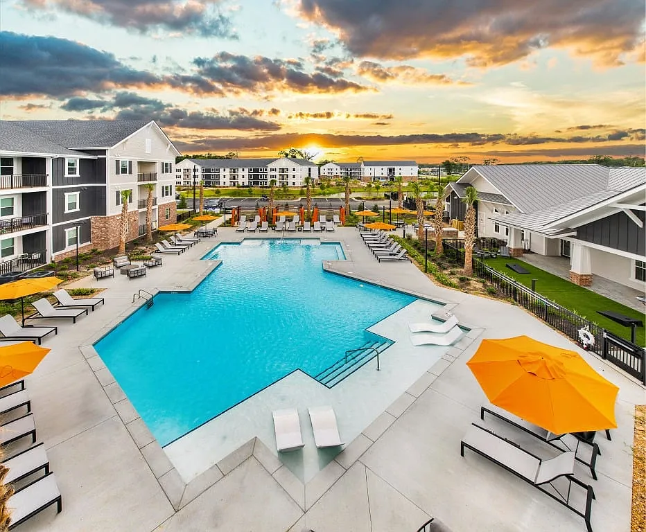 Riverchase Vista Apartments — Photo 1