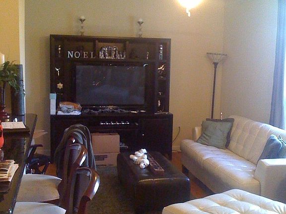 Livingroom from hallway