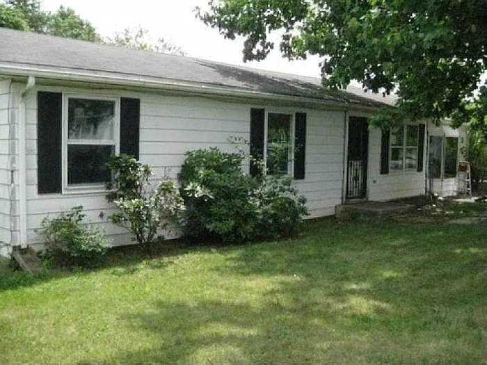 74 Orchard Dr photo 1