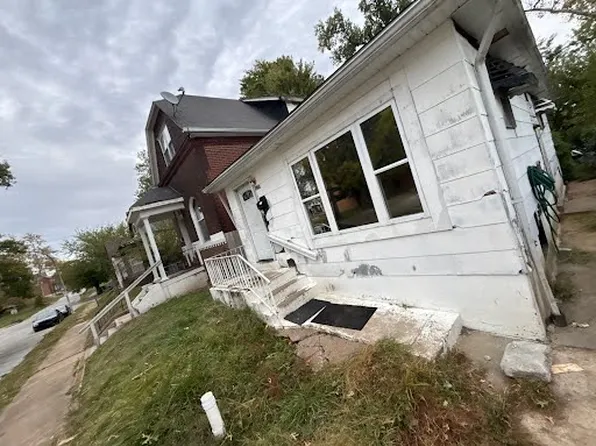 5134 Oriole Ave, Saint Louis, MO 63120