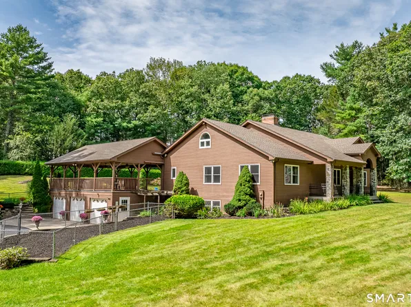 126 East Putnam Road, Putnam, CT 06260