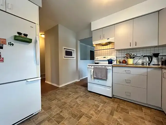 4531 47th St #1A — Photo 5
