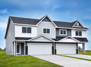 25580 5th St W, Zimmerman, MN 55398