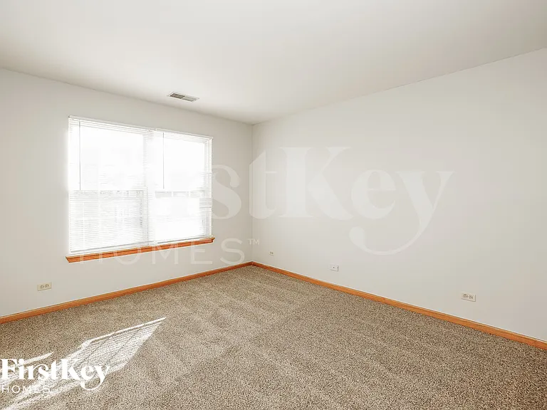 1907 Vermette Cir — Photo 9