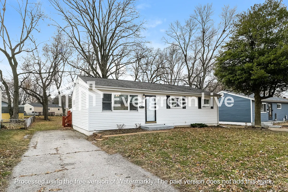 Building Photo - 1070 Ozment Dr