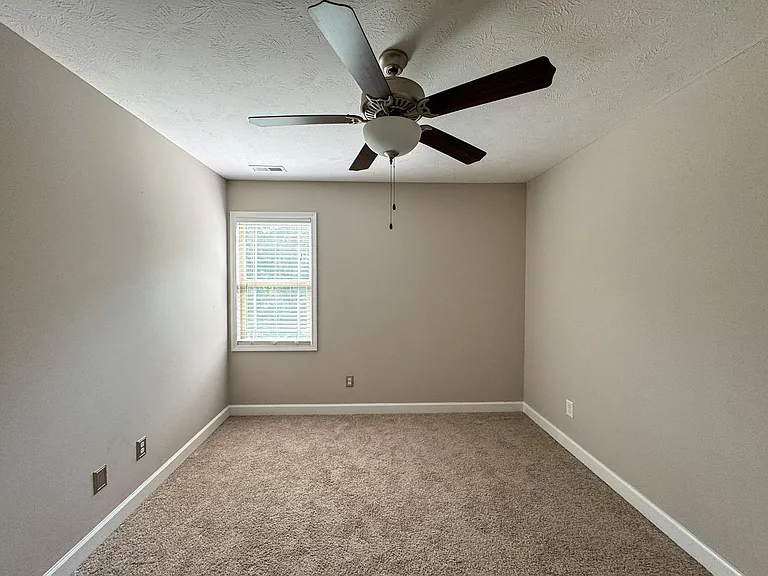 267 High Leaf Dr — Photo 24