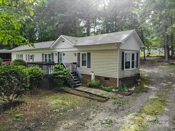 119 Starlight Dr, Lincolnton, NC 28092