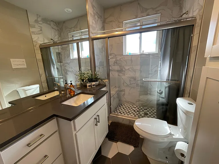 372 Wheeler Ave — Photo 3