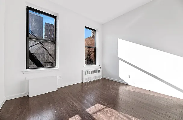 Rented by REAL New York | media 8