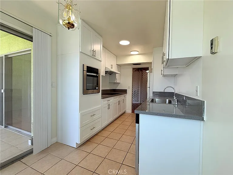 1301 S Atlantic Blvd #B424 — Photo 12