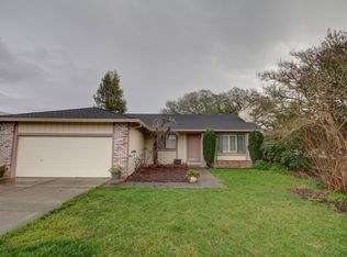 121 Greenbrook Ct, Windsor, CA 95492