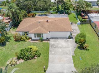 125 W Leon Ln, Cocoa Beach, FL 32931