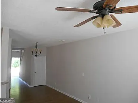 2306 Nicole Dr — Photo 4