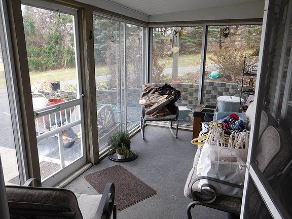 4-season porch from the house