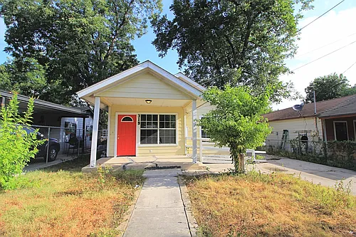 319 Noria St Photo 1