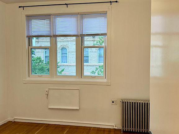 2nd image of 43 Jewel St APT 3