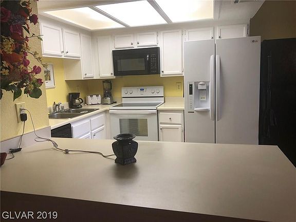 2nd image of 1113 Sulphur Springs Ln Unit 102