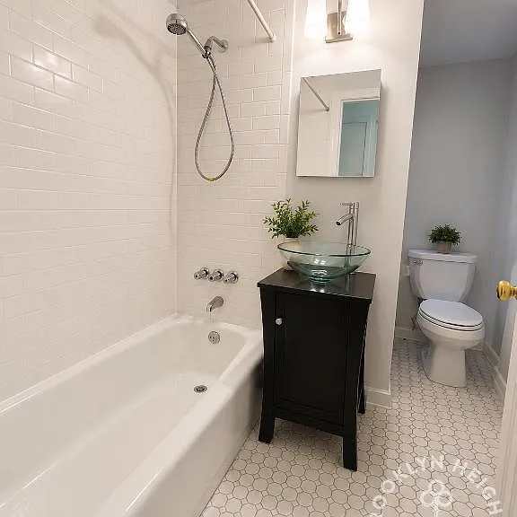 211 Clinton St #1A — Photo 4