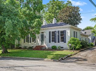 3606 College Dr, Jeffersontown, KY 40299