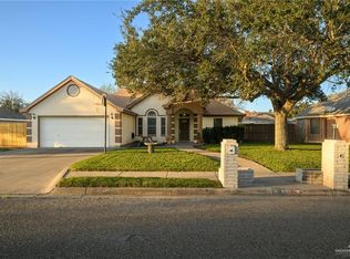 871 Quail Hollow Dr, Weslaco, TX 78596