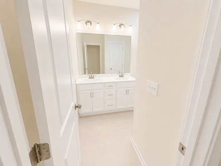 309 Kephart Way — Photo 18