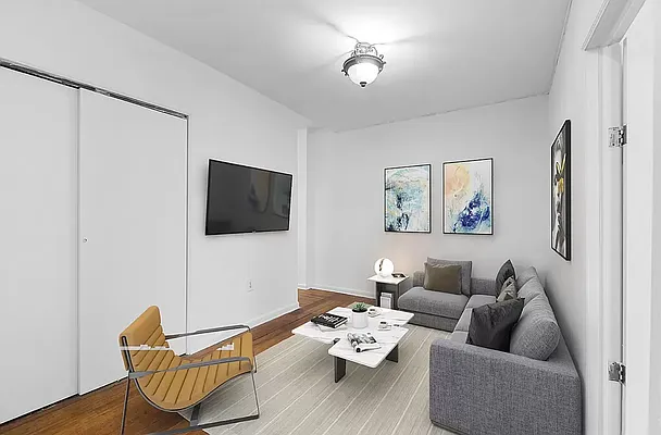 Rented by REAL New York | media 4