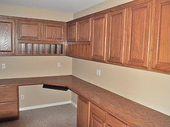 3rd image of 33220 S Summit Dr
