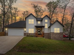 86 Rillington Dr, Bella Vista, AR 72714