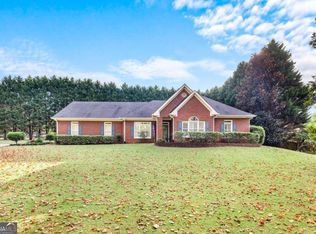 3009 Mary Alice Trl, Loganville, GA 30052