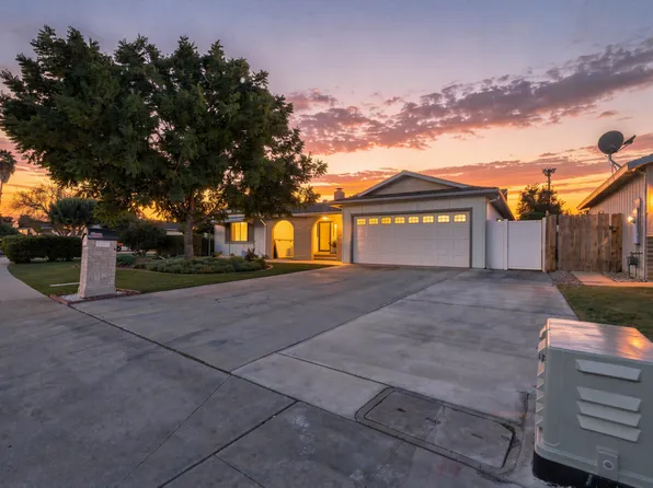 46 S Olive Street, Lemoore, CA 93245