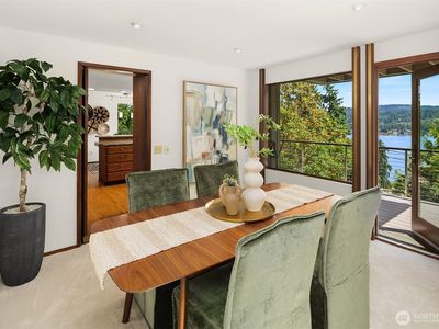 5665 E Mercer Way, Mercer Island, WA, 98040