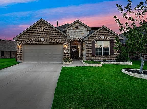 1st image of 604 Bird Creek Dr