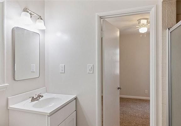 3rd image of 9029 Woodley Ave
