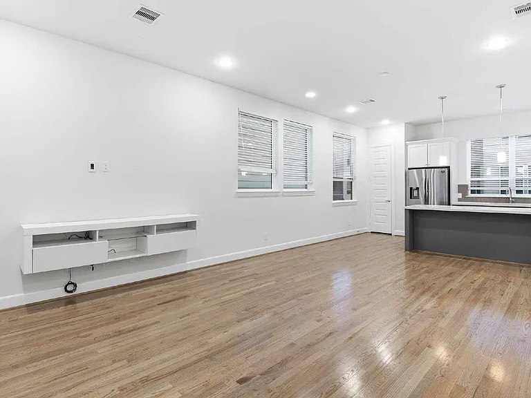2733 Eado Edge Ct — Photo 17