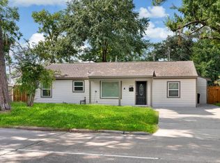 1707 W 43rd St, Houston, TX 77018