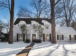 12 S Covington Meadow Rd, Saint Louis, MO 63132