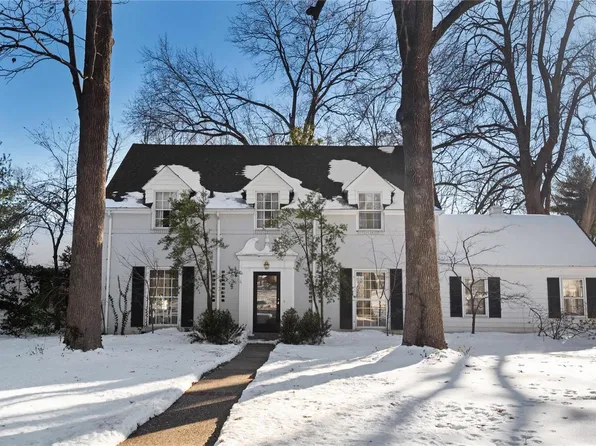 12 S Covington Meadow Rd, Saint Louis, MO 63132