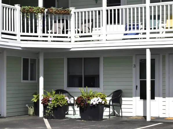 7 Bay Avenue #3, Old Orchard Beach, ME 04064