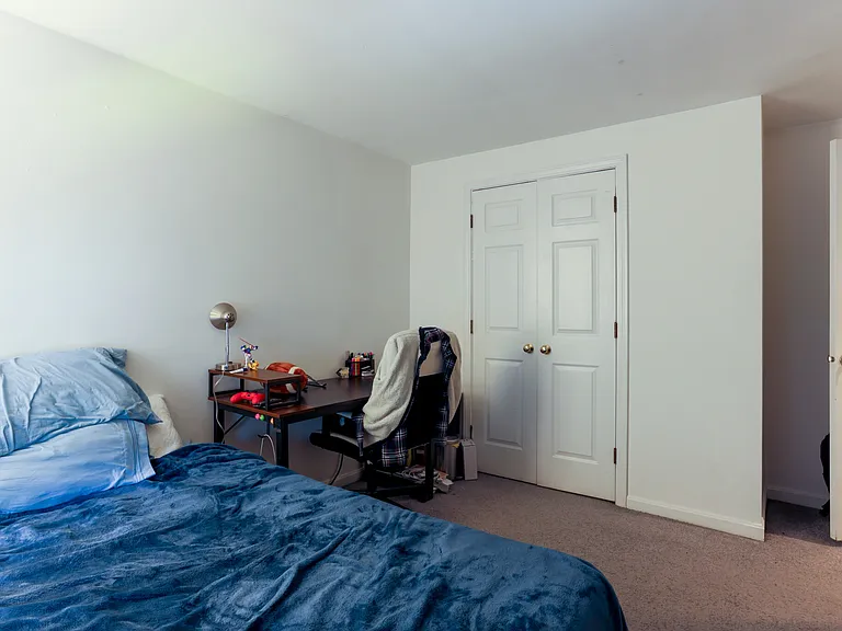 1742 Washington St #4 — Photo 12