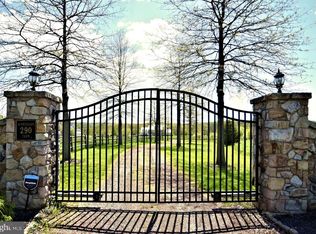 290 Lurgan Rd, New Hope, PA 18938