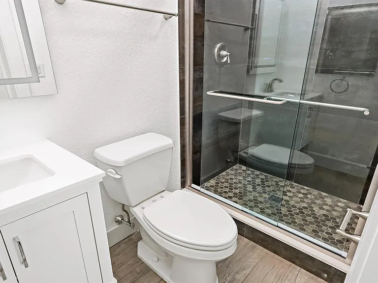 768 22nd Pl — Photo 14
